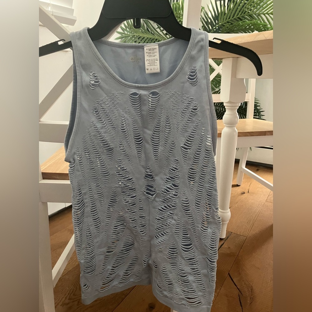 Alo Yoga Women’s Vixen Mesh Tank Top Light Blue M